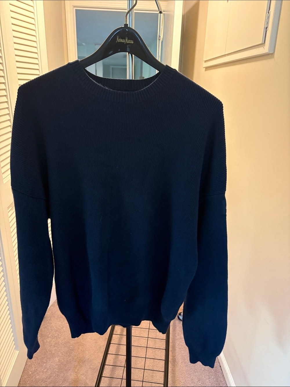 ALO Yoga Men's Navy Ribbed Crewneck Sweater